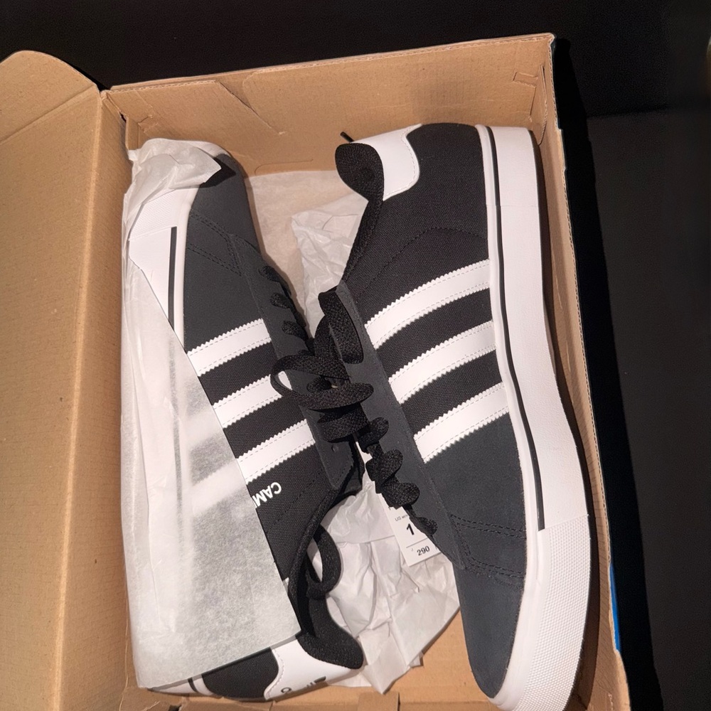 Adidas Campus Vulc Men's Black and White Casual Sneakers